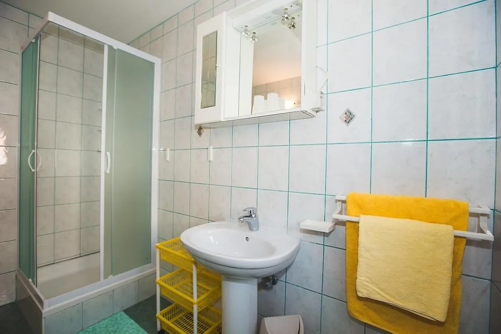 Apartments Renata Banjol